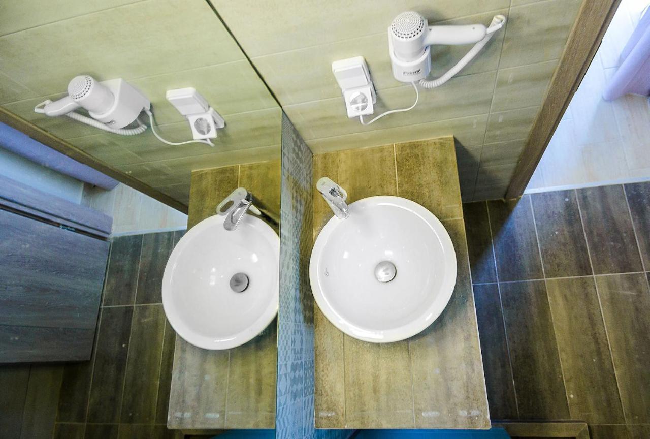 Tzogias Apartments Nonna Studio 拉瑟 外观 照片