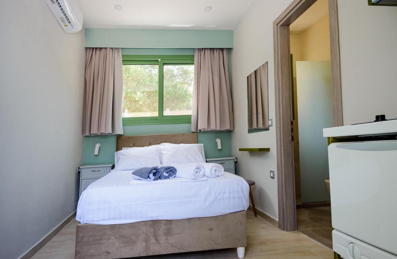 Tzogias Apartments Nonna Studio 拉瑟 外观 照片